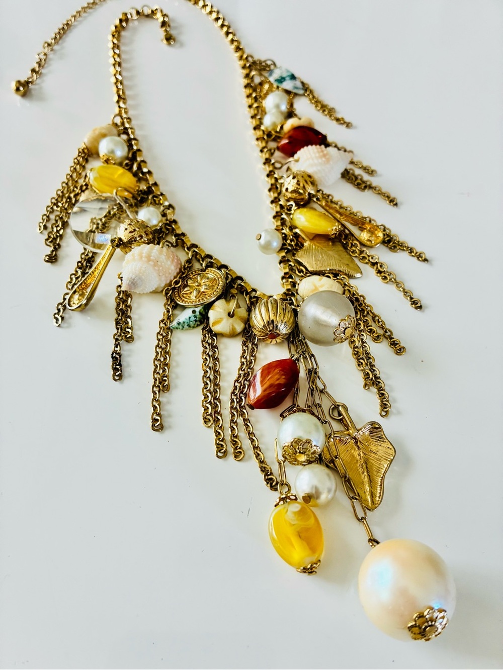 GLD TONE CHAIN-LINK COASTAL CHARM FRINGE Y NECKLACE SEASHELLS GOLD COINS PEARLS